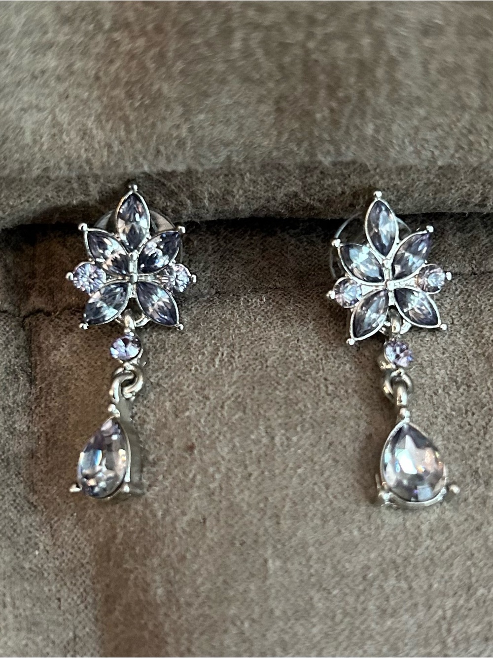 Elegant Floral Drop Earrings in Light Purple - Women Jewelry